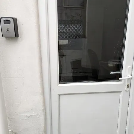 5br Townhouse Arnos Court W Parking 브리스틀
