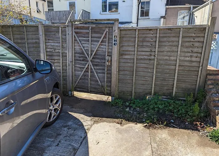 5br Townhouse Arnos Court W Parking Casa de Férias Bristol