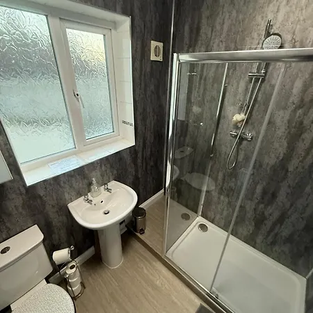 5br Townhouse Arnos Court W Parking Сasa de vacaciones Bristol